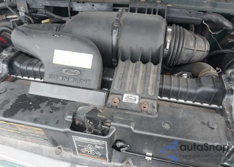 2000 Ford E-150 Recreational из США, поврежденный, VIN 1FDRE14W0YHC04870